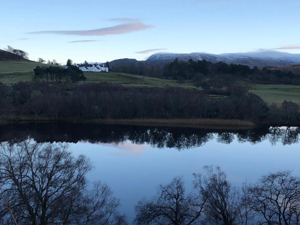 Foresters Lodge bed&breakfast, near loch ness Inverfarigaig Exteriör bild