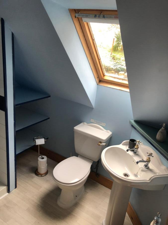 Foresters Lodge bed&breakfast, near loch ness Inverfarigaig Exteriör bild