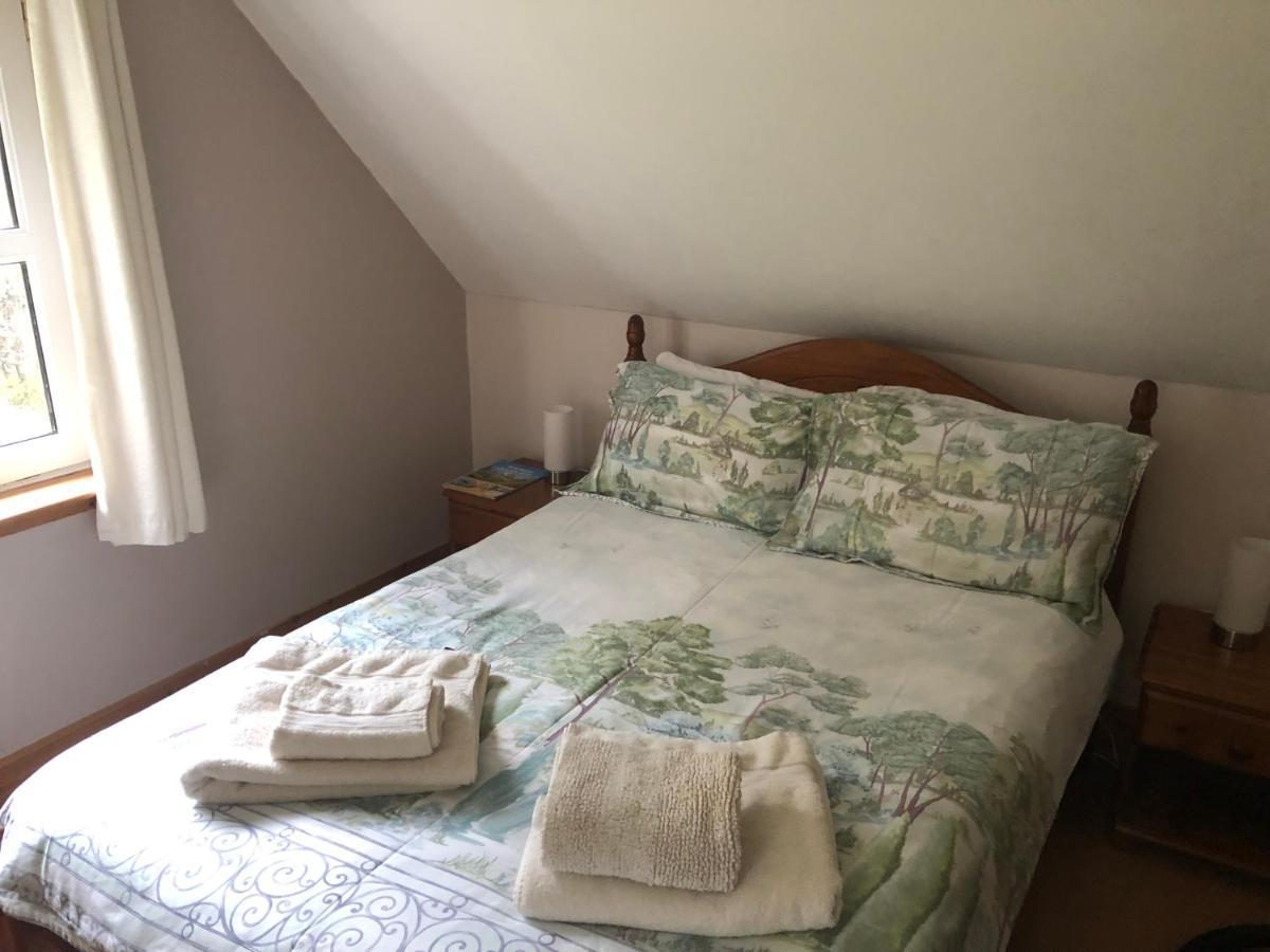 Foresters Lodge bed&breakfast, near loch ness Inverfarigaig Exteriör bild